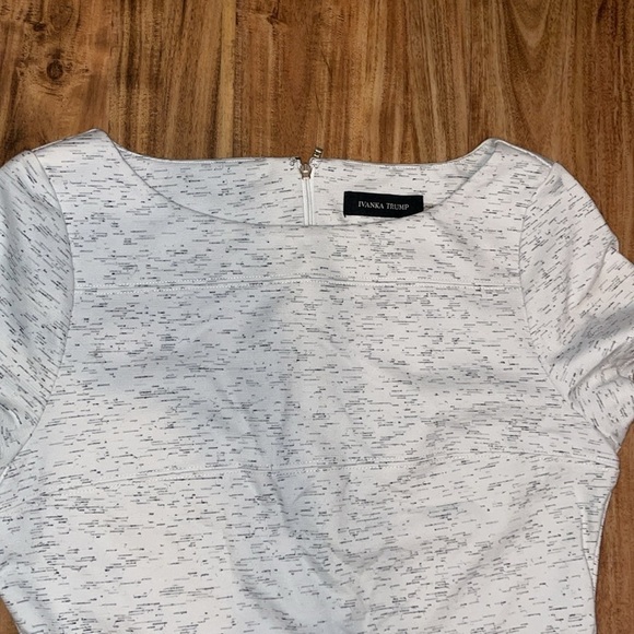 Ivanka Trump women’s dress 14 large career casual white grey stretch mini - Picture 2 of 7